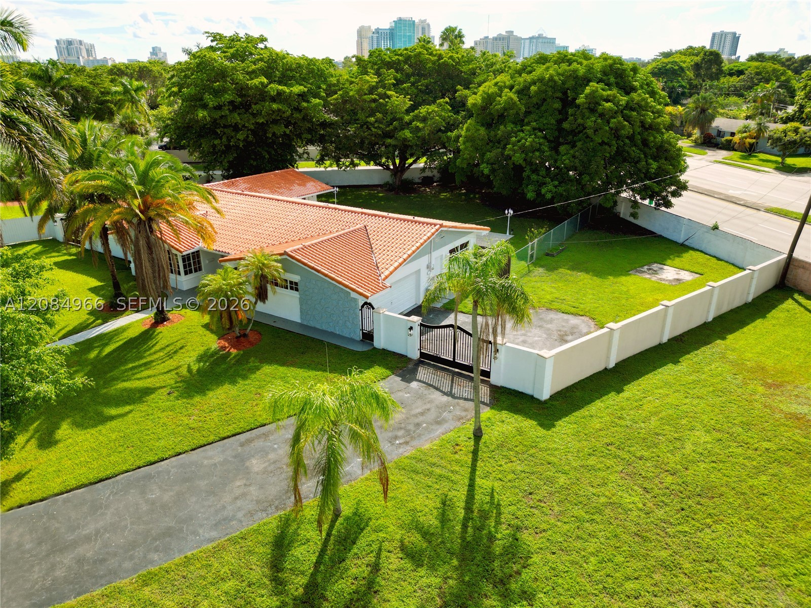 8220 SW 87th Ter, Miami FL 33143