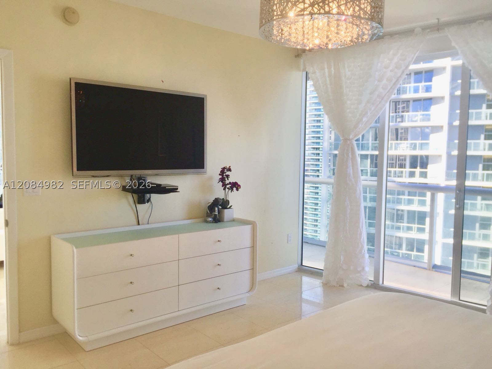 495 Brickell Ave #3410, Miami FL 33131