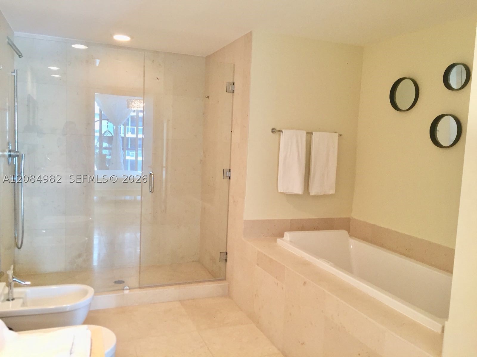 495 Brickell Ave #3410, Miami FL 33131