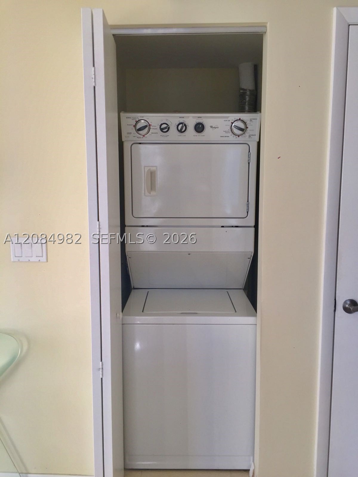 495 Brickell Ave #3410, Miami FL 33131