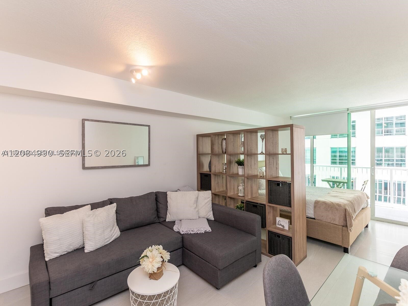 1200 Brickell Bay Dr #3210, Miami FL 33131