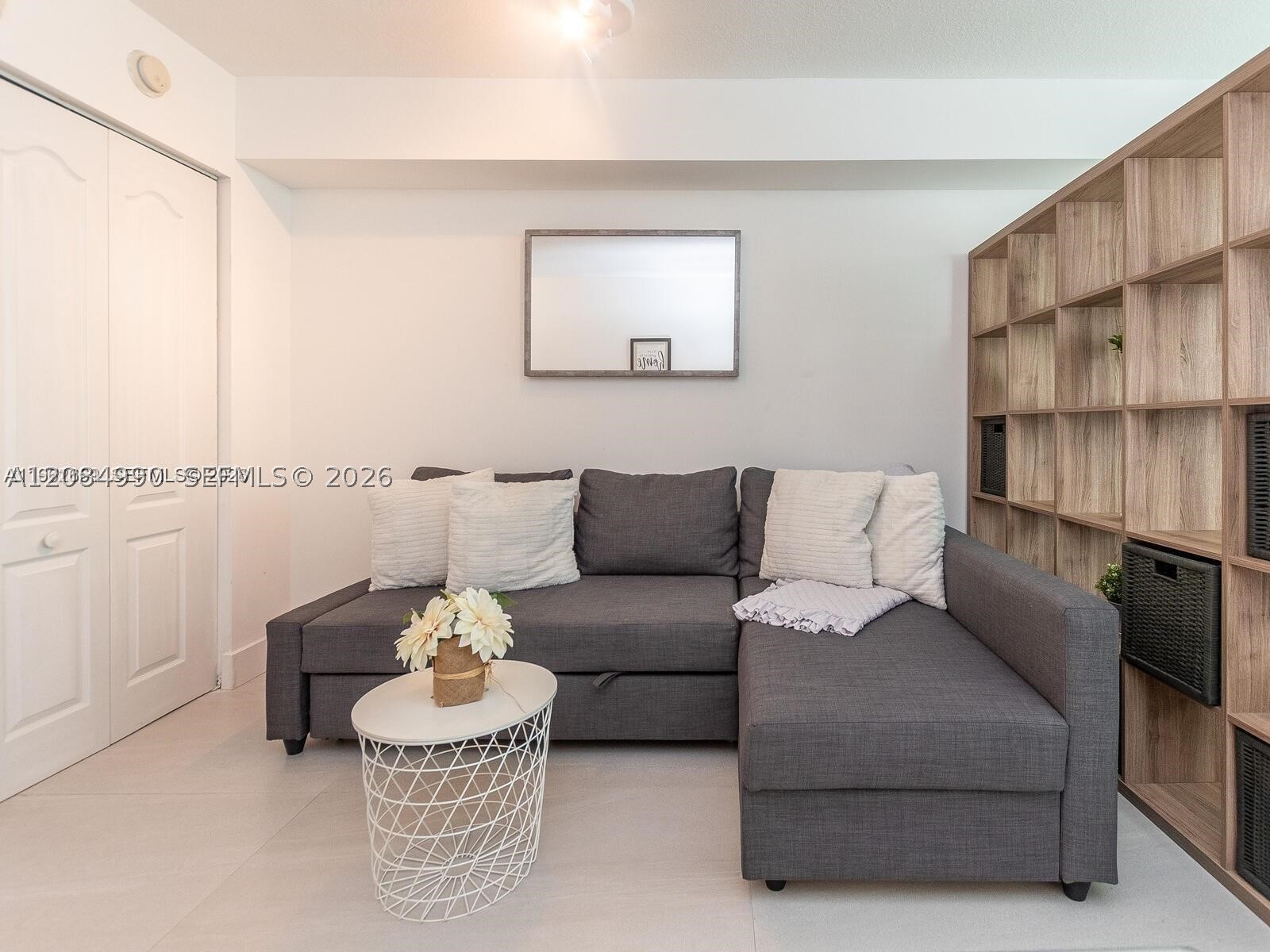 1200 Brickell Bay Dr #3210, Miami FL 33131