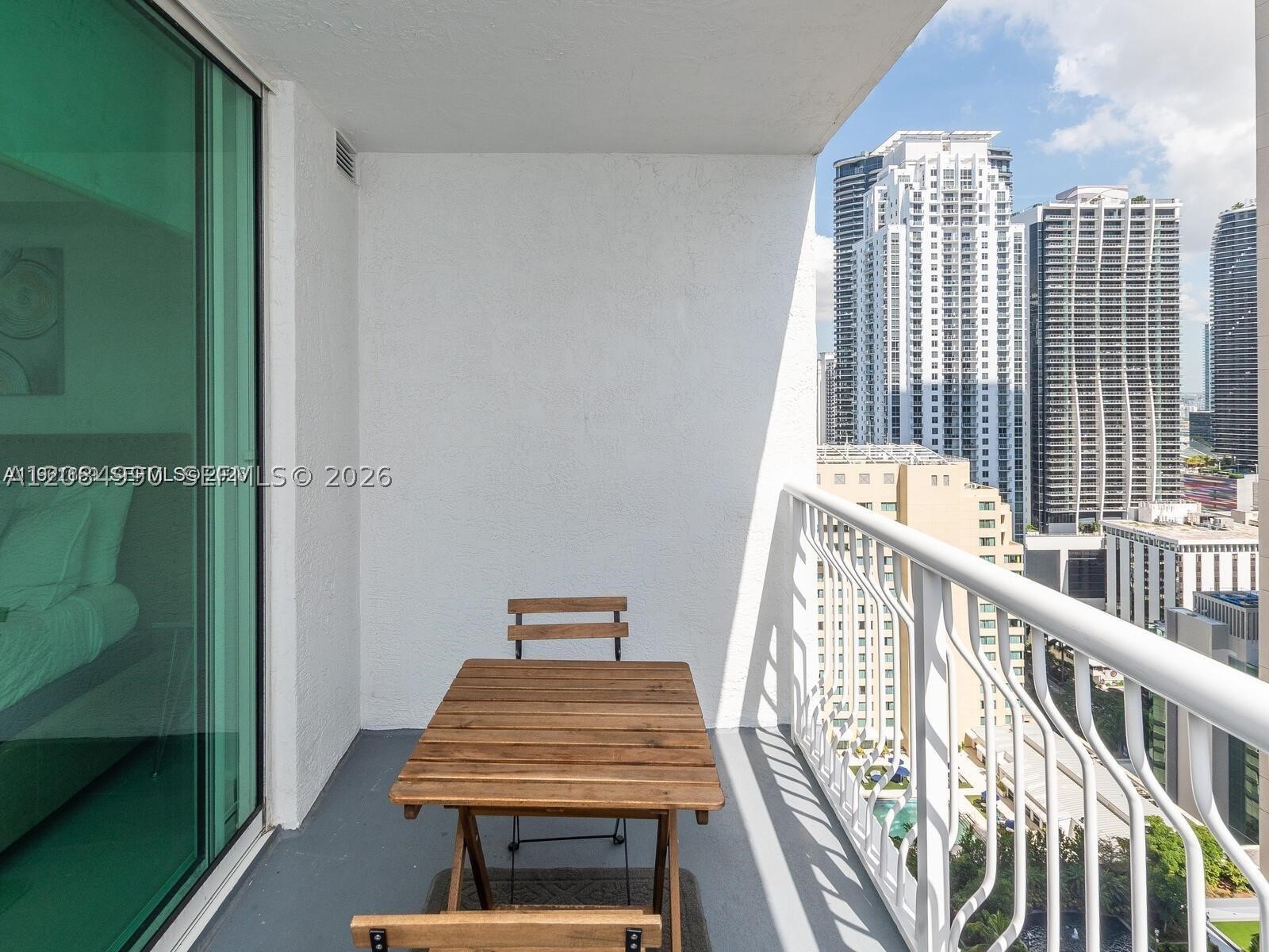 1200 Brickell Bay Dr #3210, Miami FL 33131