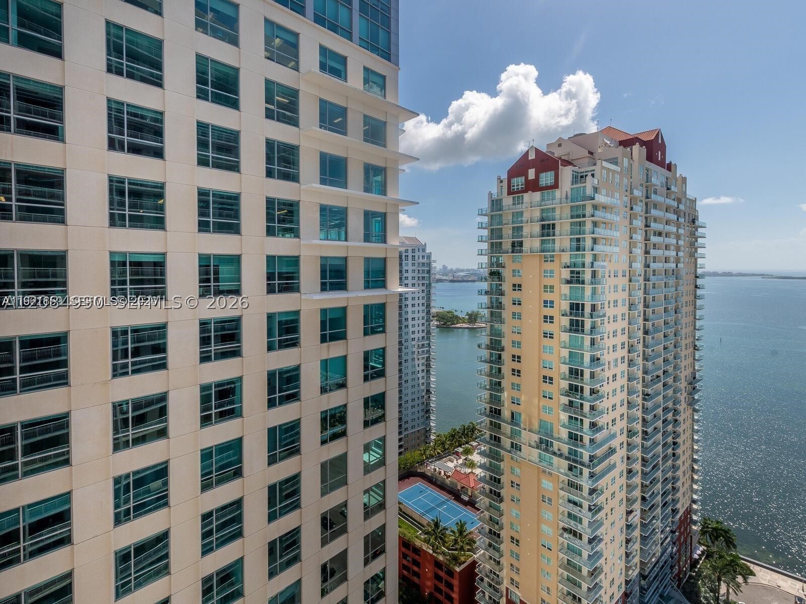 1200 Brickell Bay Dr #3210, Miami FL 33131