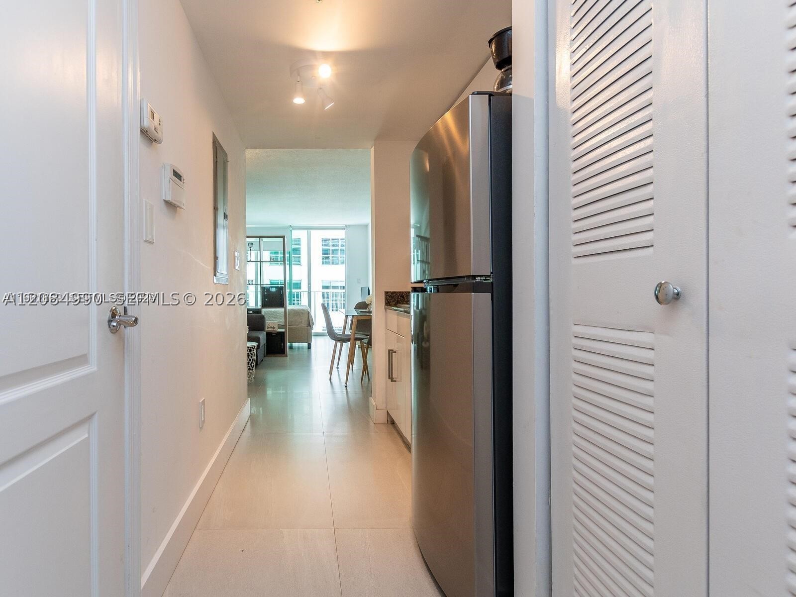 1200 Brickell Bay Dr #3210, Miami FL 33131