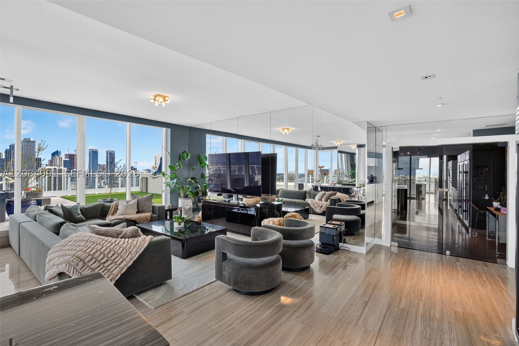 2020 N Bayshore Dr #3708, Miami FL 33137
