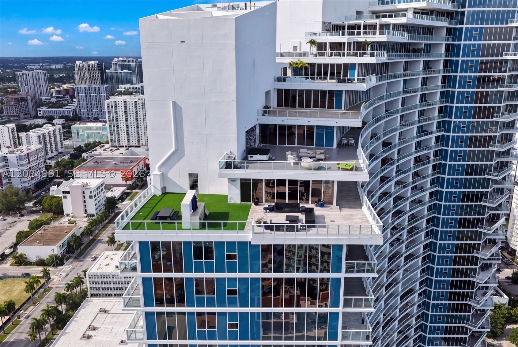 2020 N Bayshore Dr #3708, Miami FL 33137