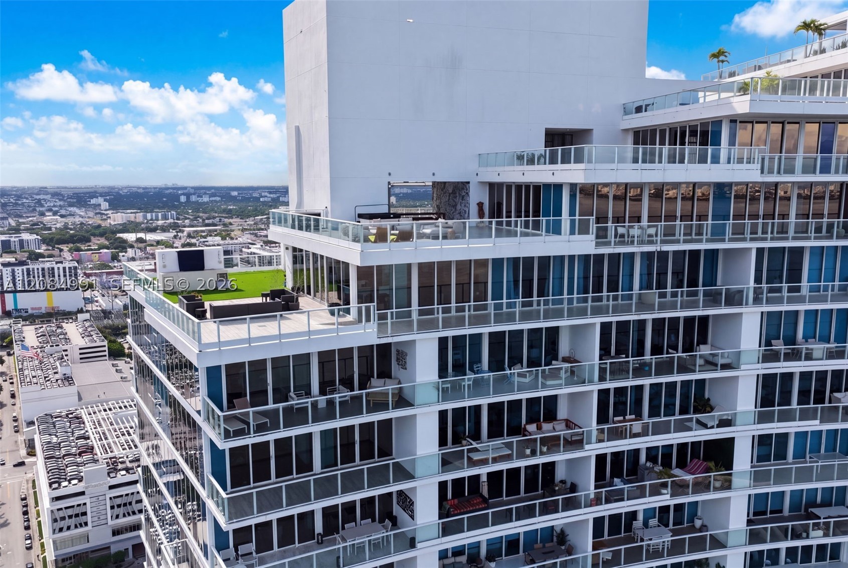 2020 N Bayshore Dr #3708, Miami FL 33137