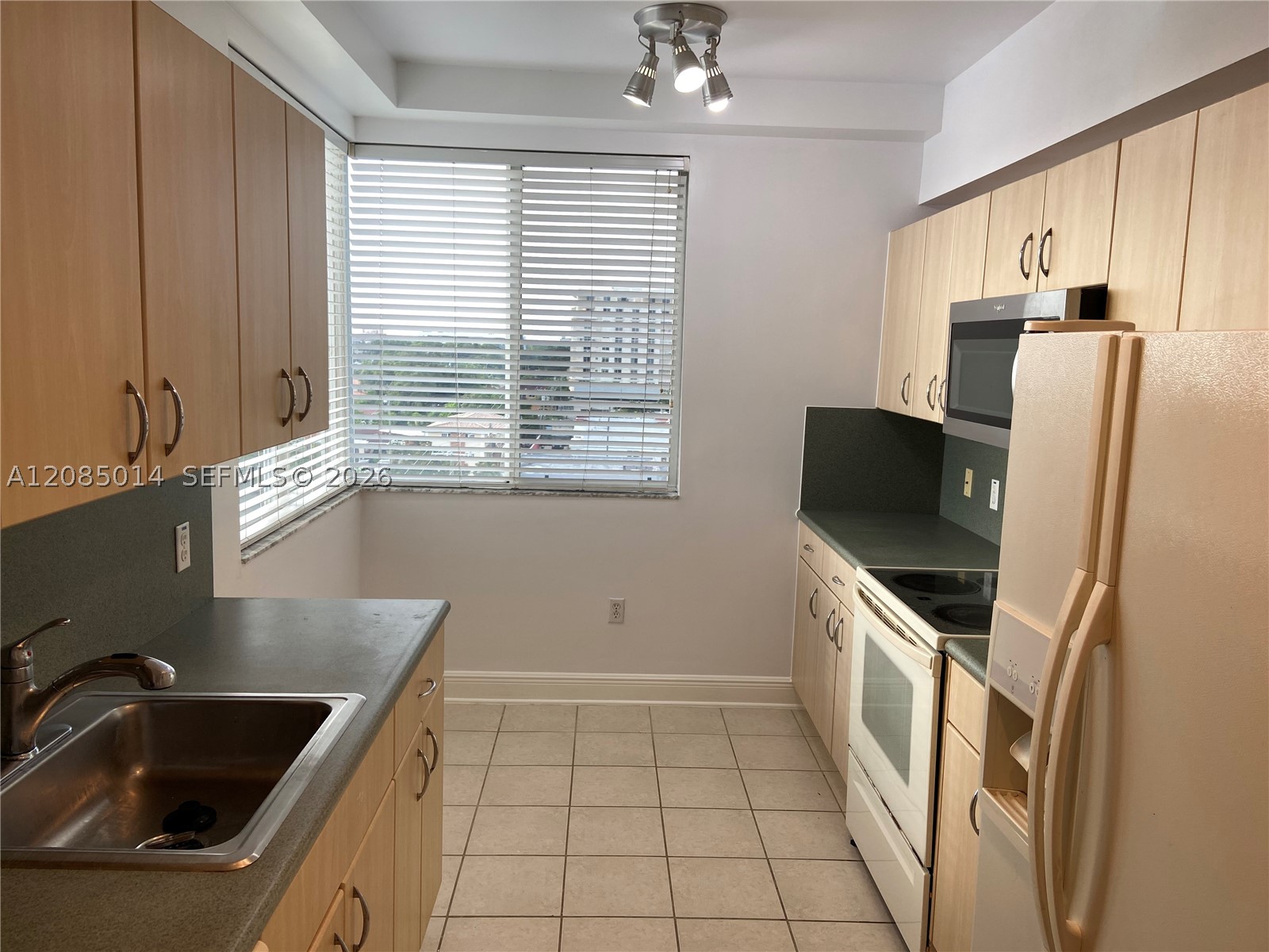 2550 SW 27th Ave #606, Miami FL 33133