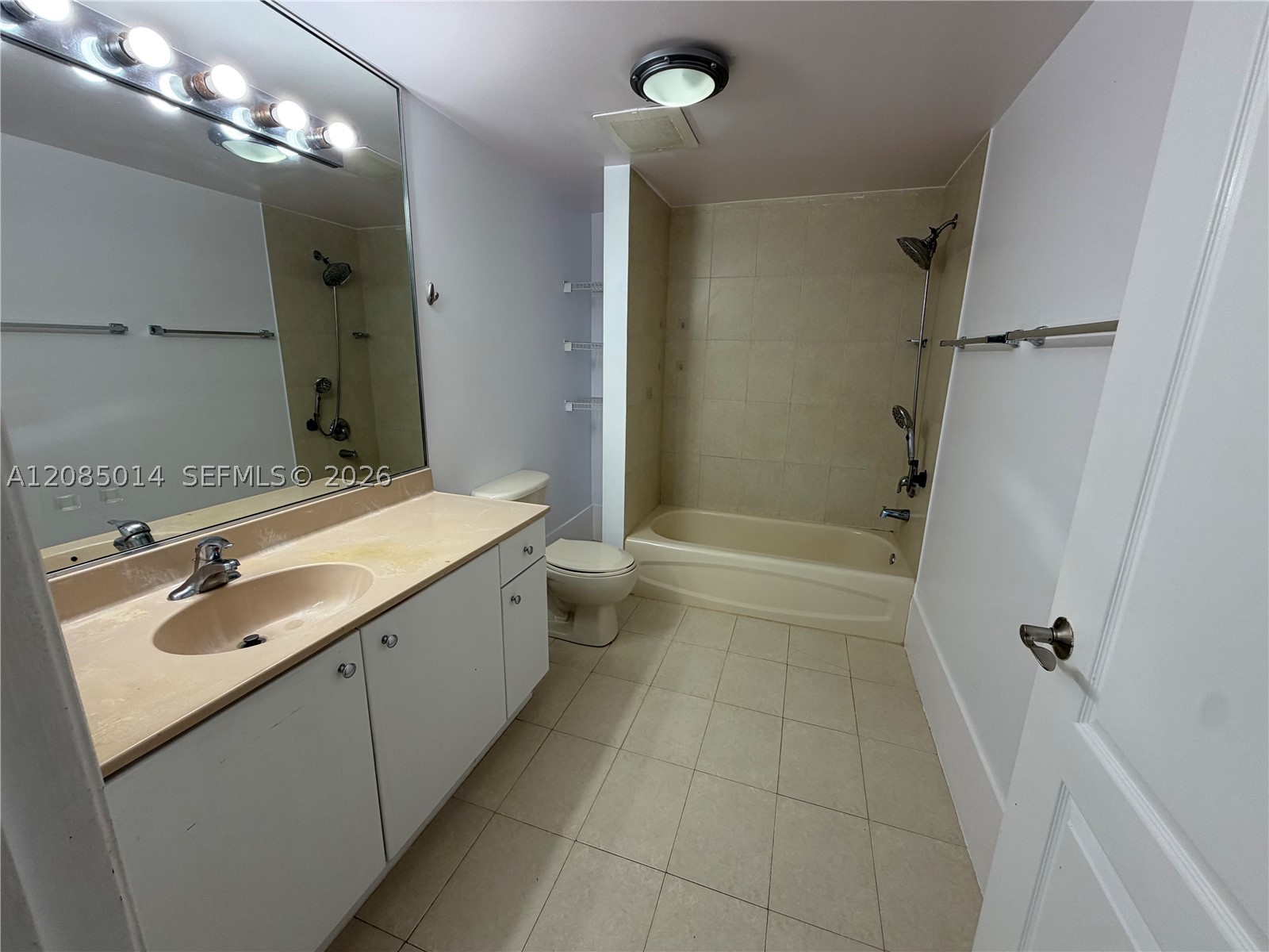 2550 SW 27th Ave #606, Miami FL 33133