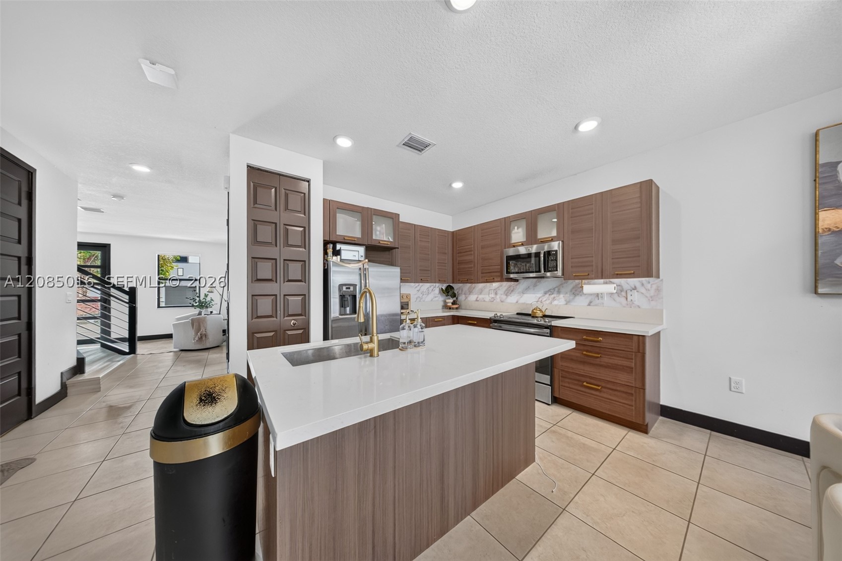 15490 NW 91st Ct #0, Miami Lakes FL 33018