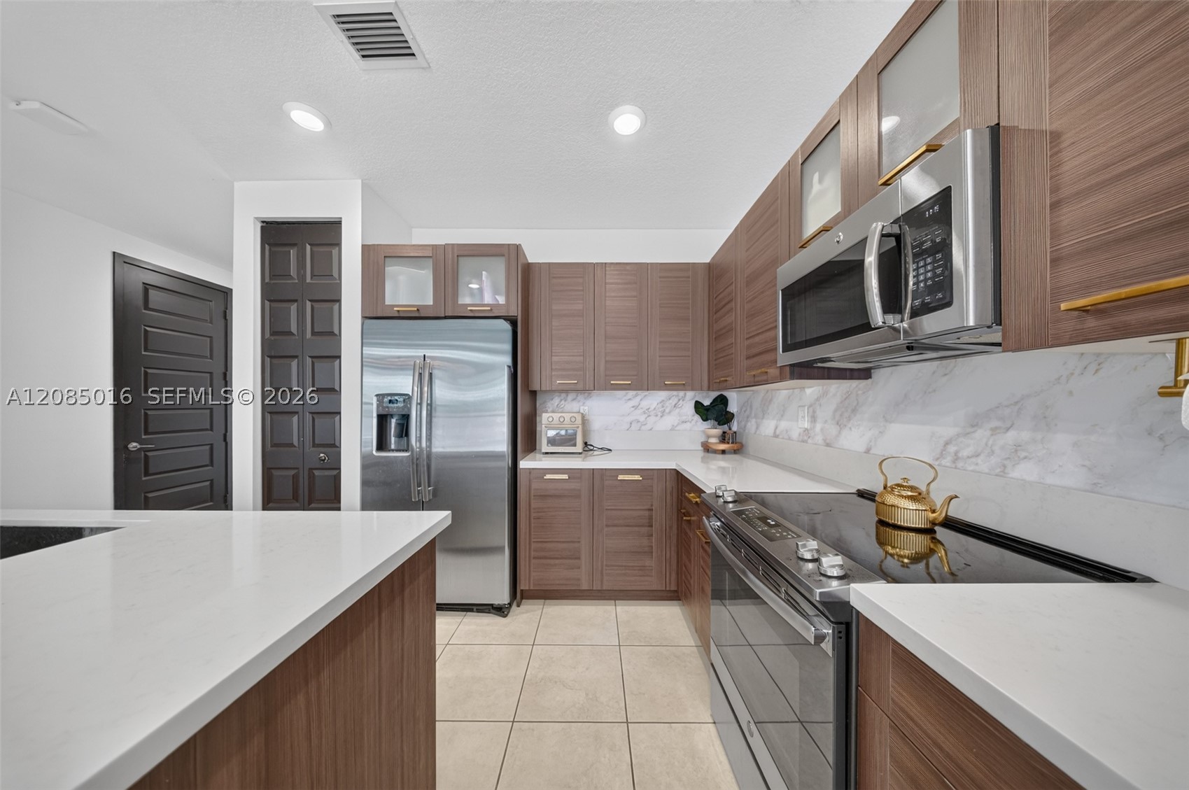 15490 NW 91st Ct #0, Miami Lakes FL 33018