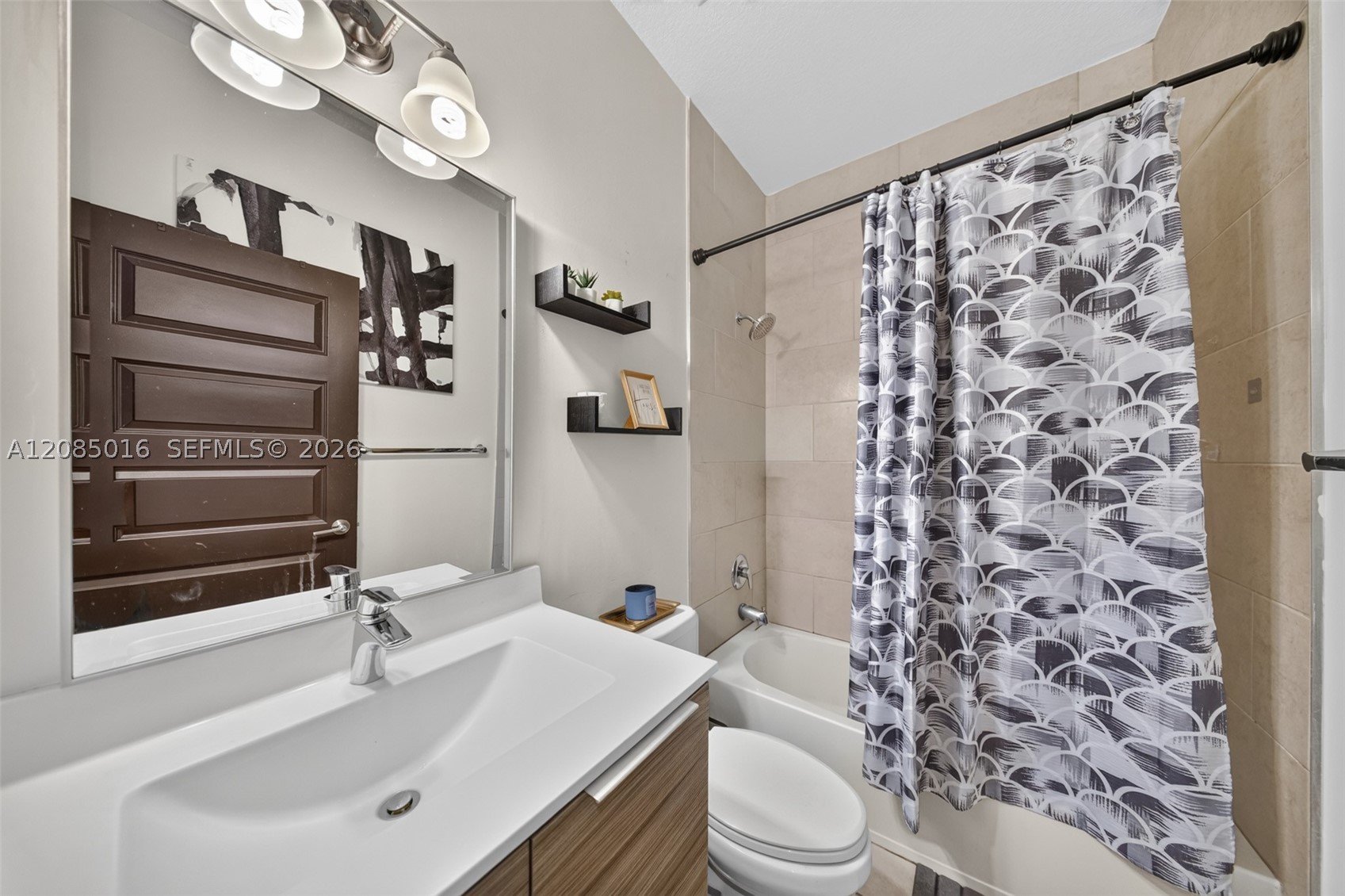 15490 NW 91st Ct #0, Miami Lakes FL 33018