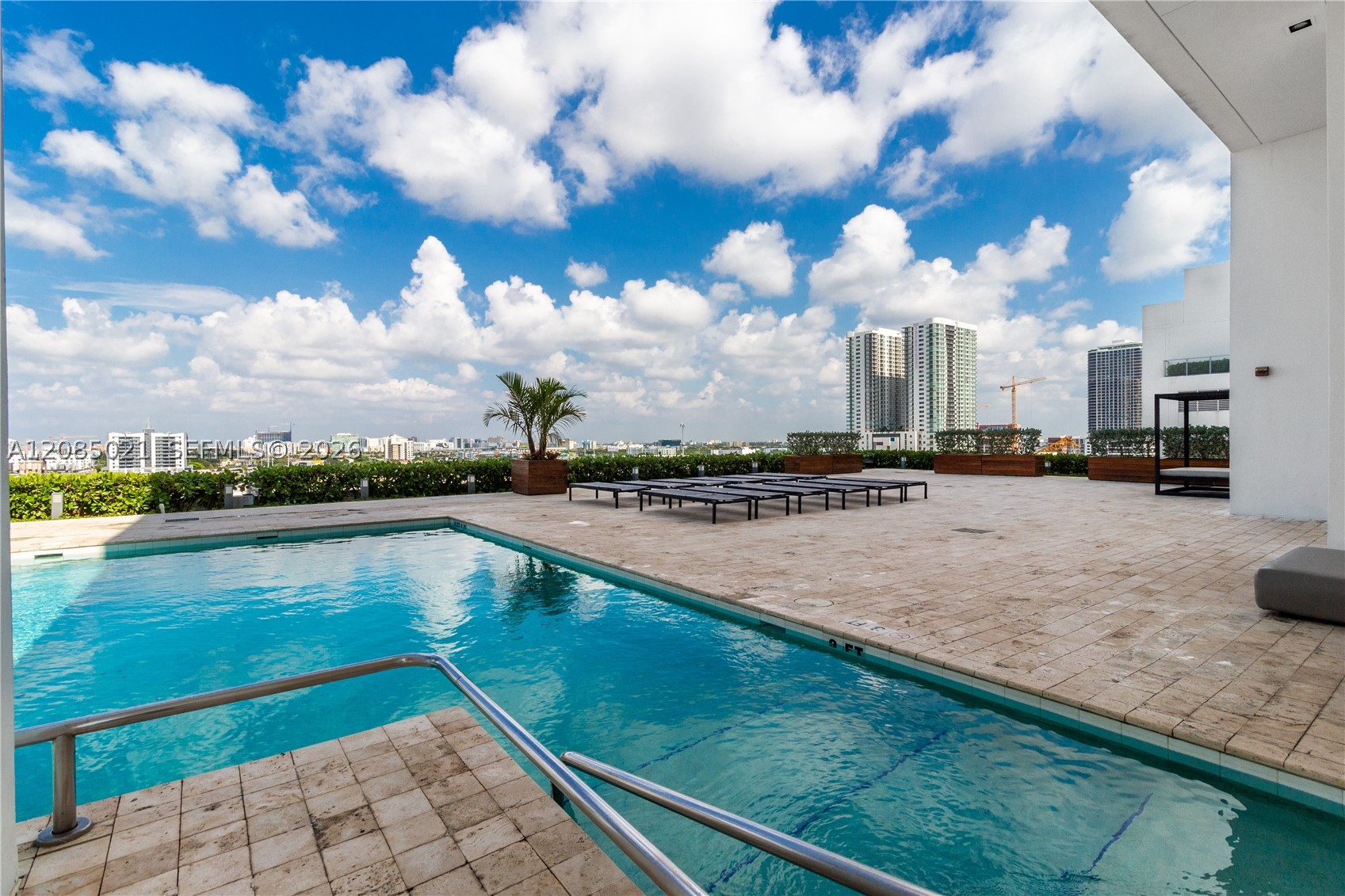 1040 Biscayne Blvd #1806, Miami FL 33132