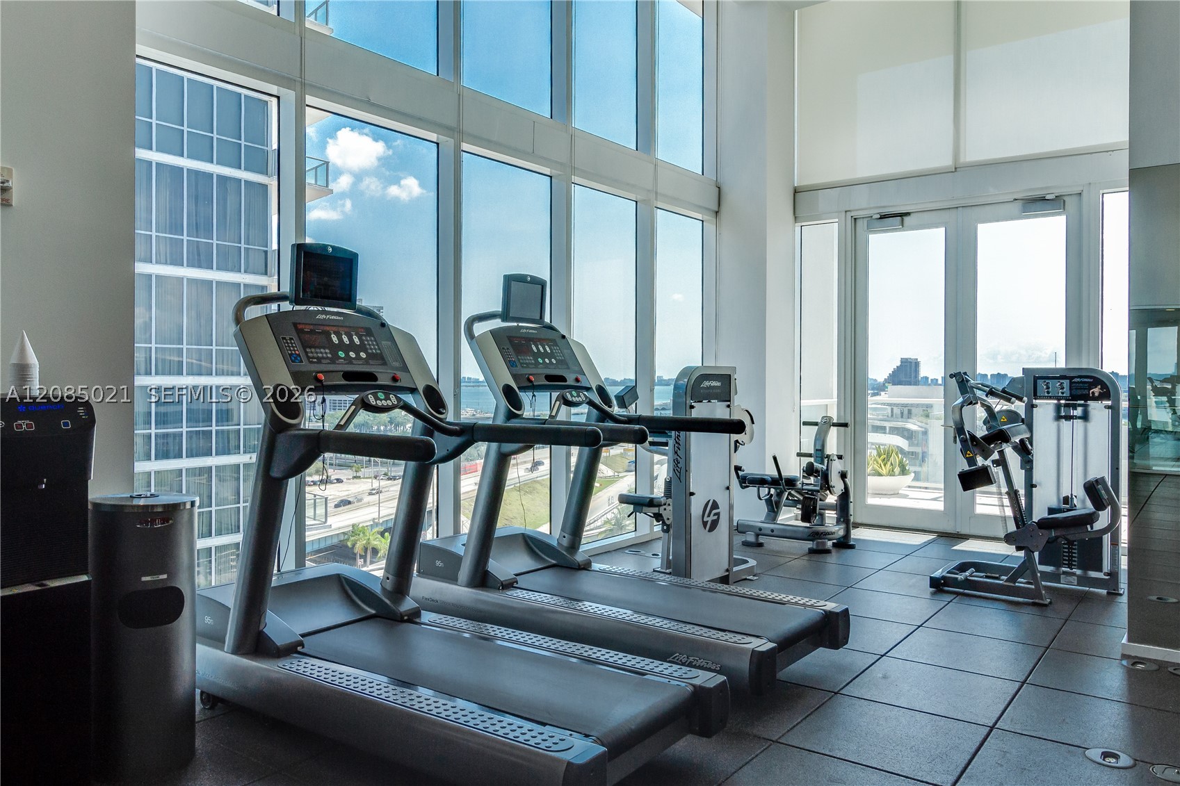 1040 Biscayne Blvd #1806, Miami FL 33132