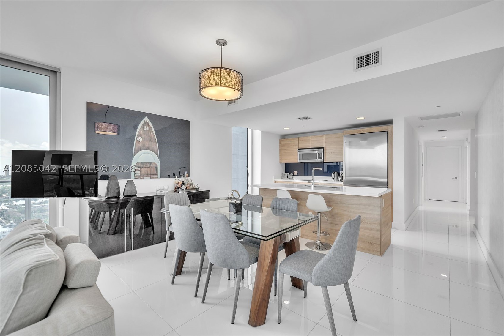 16385 Biscayne Blvd #2707, North Miami Beach FL 33160