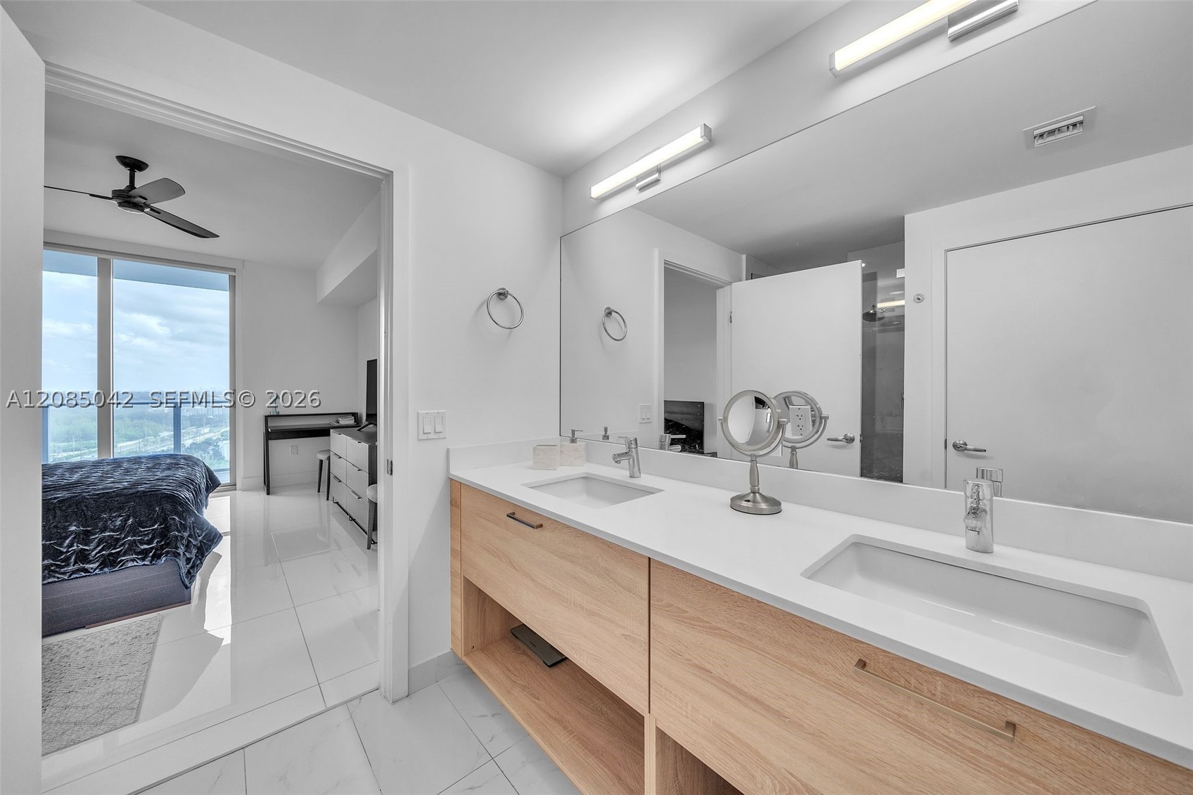 16385 Biscayne Blvd #2707, North Miami Beach FL 33160