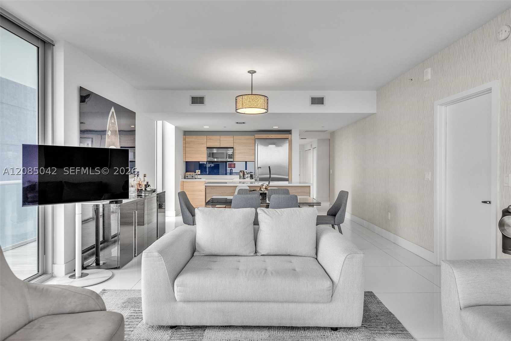 16385 Biscayne Blvd #2707, North Miami Beach FL 33160