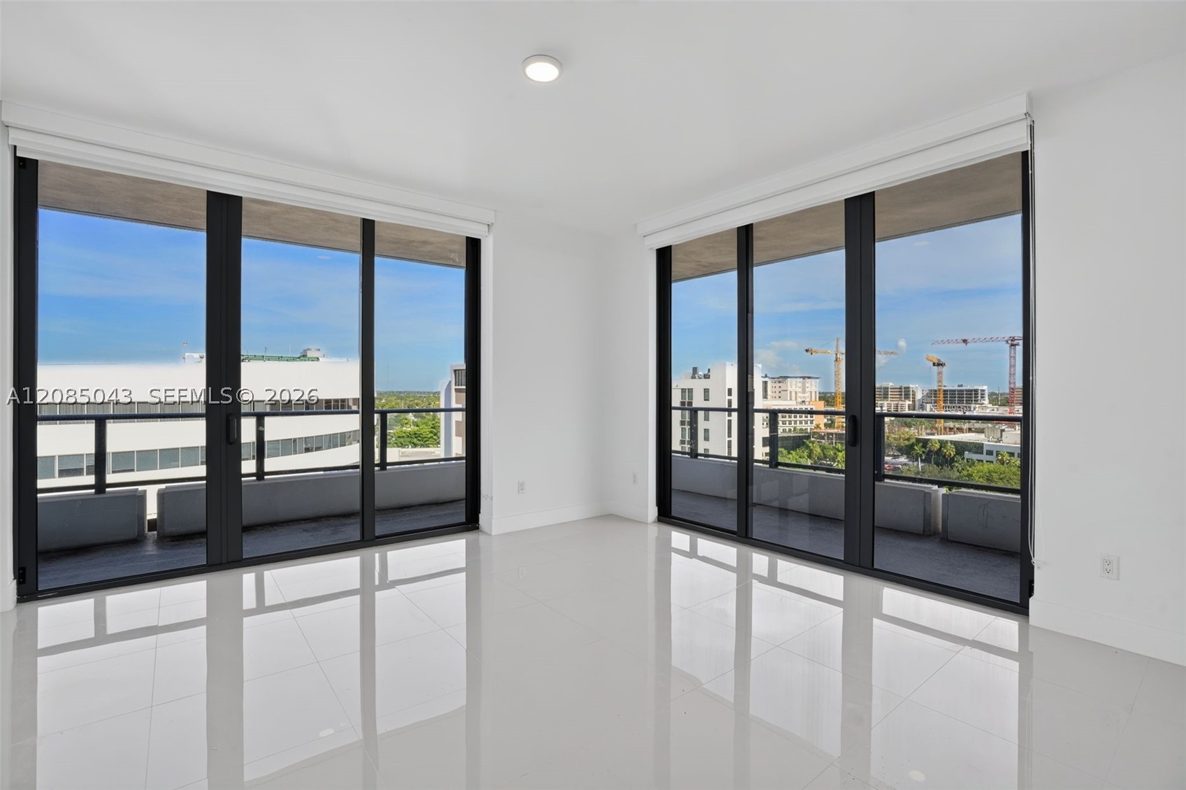 2960 NE 207th St #1105, Aventura FL 33180