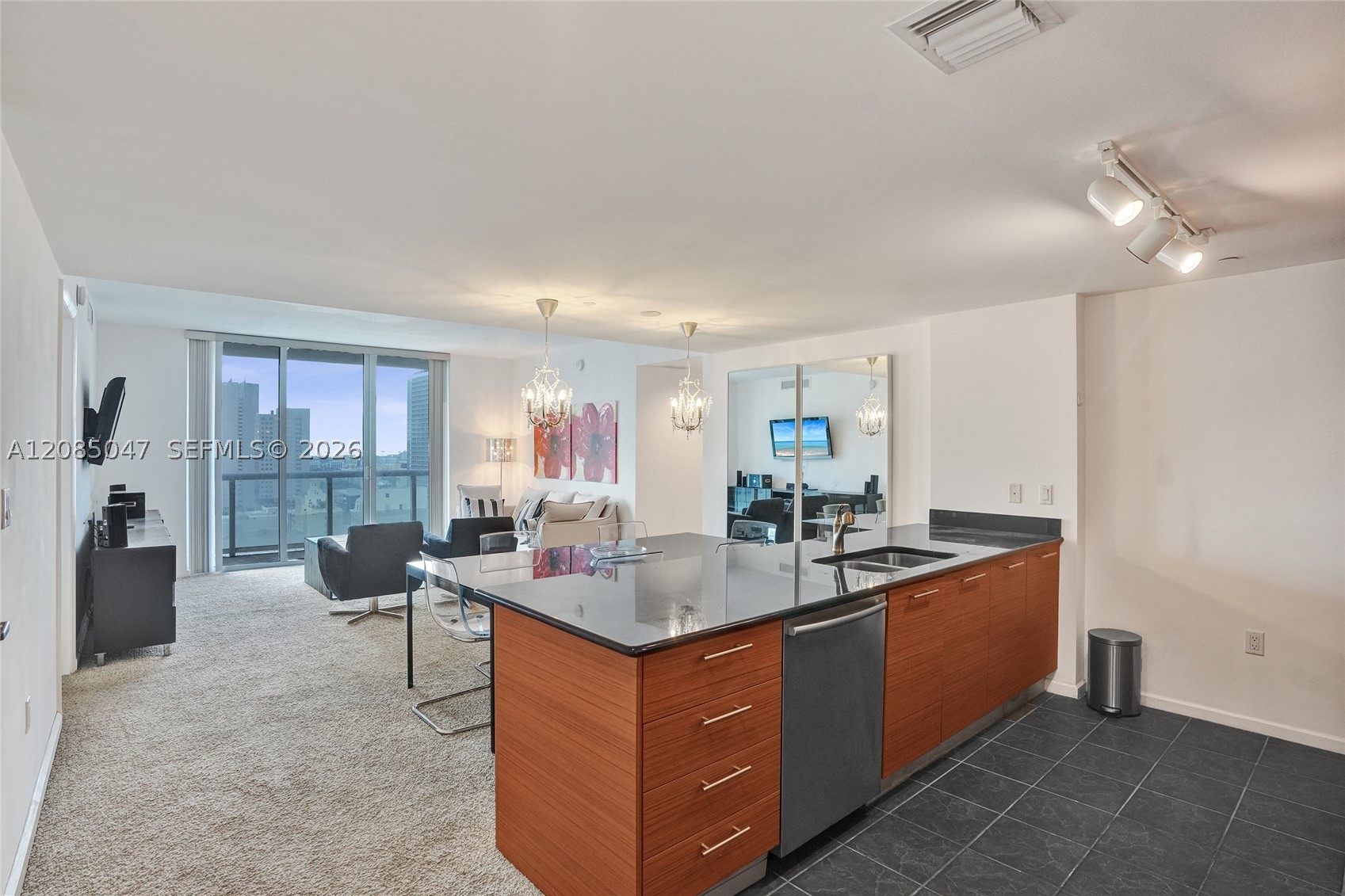 50 Biscayne Blvd #2801, Miami FL 33132