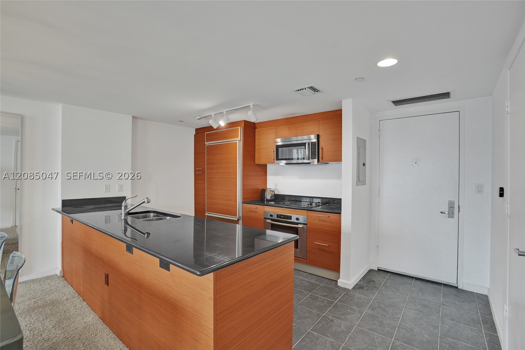 50 Biscayne Blvd #2801, Miami FL 33132