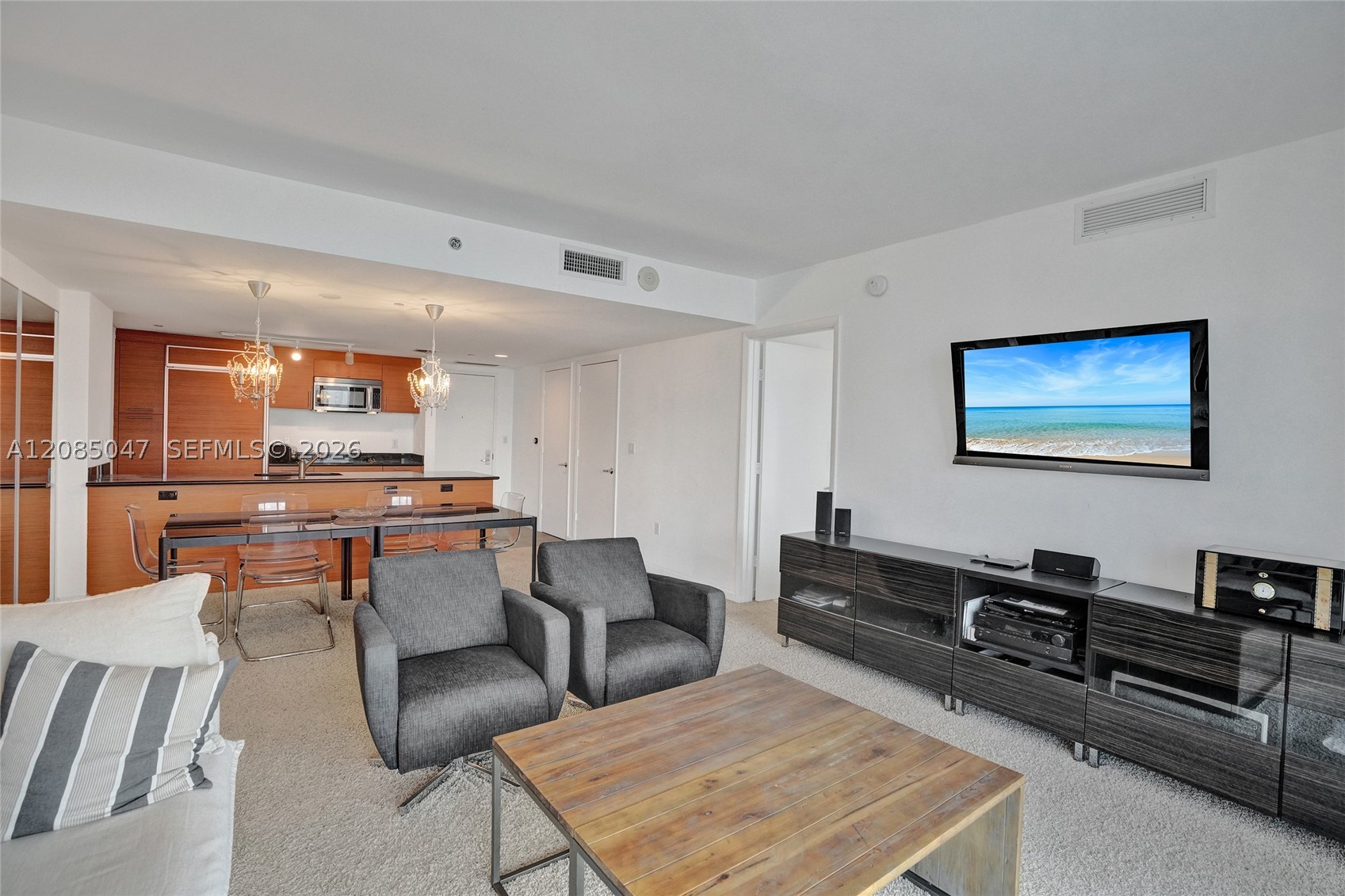 50 Biscayne Blvd #2801, Miami FL 33132
