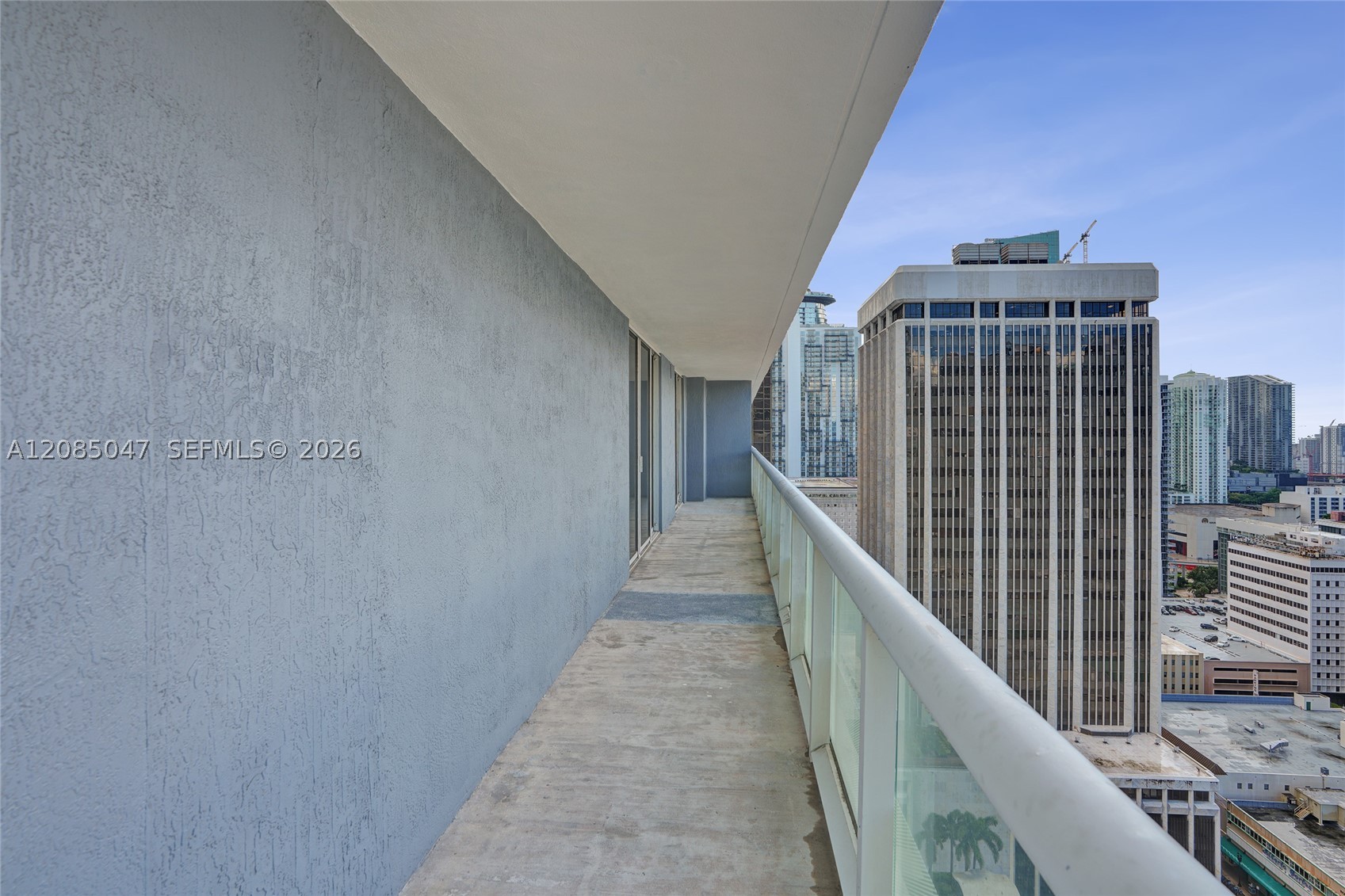 50 Biscayne Blvd #2801, Miami FL 33132