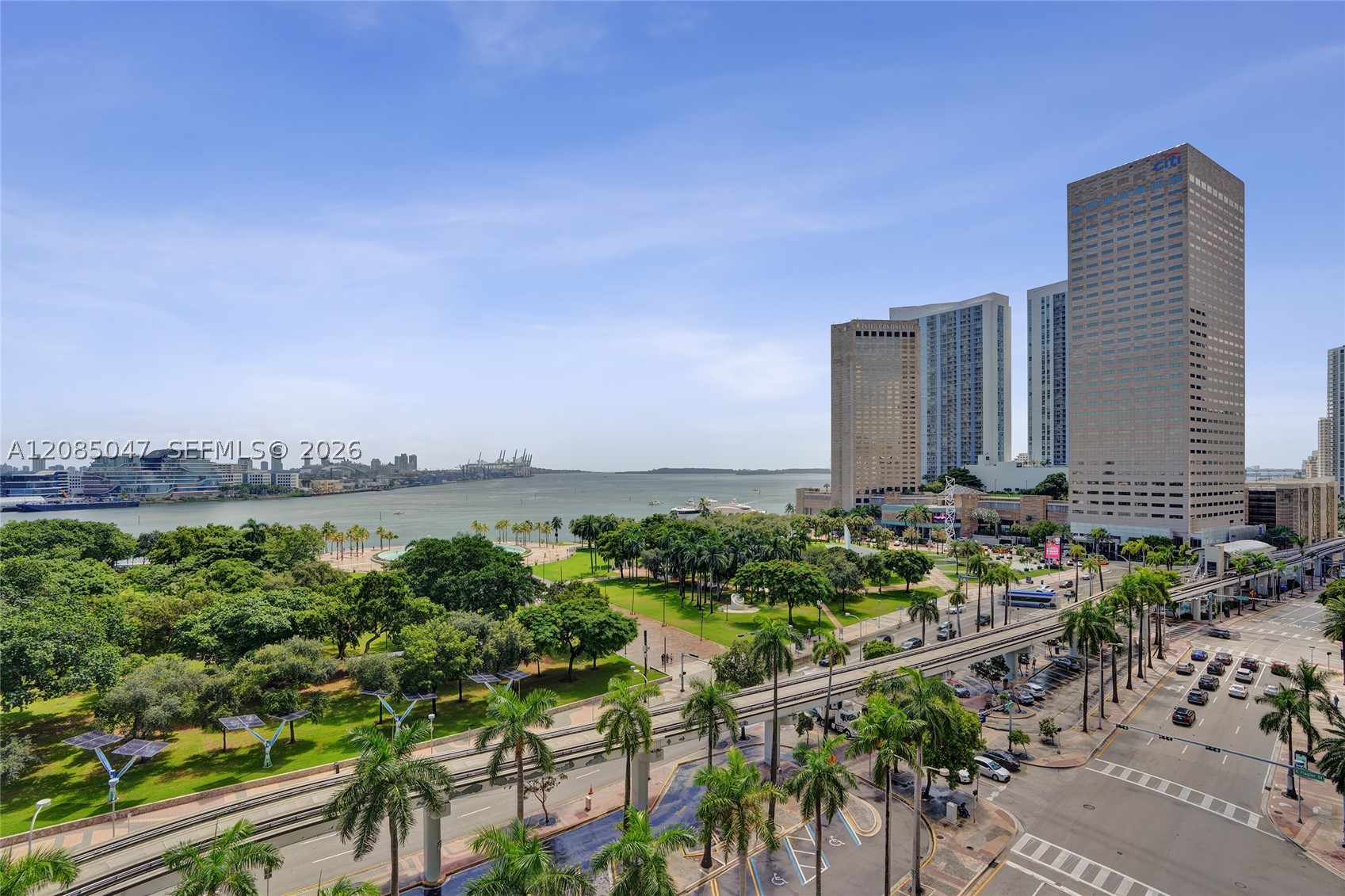 50 Biscayne Blvd #2801, Miami FL 33132