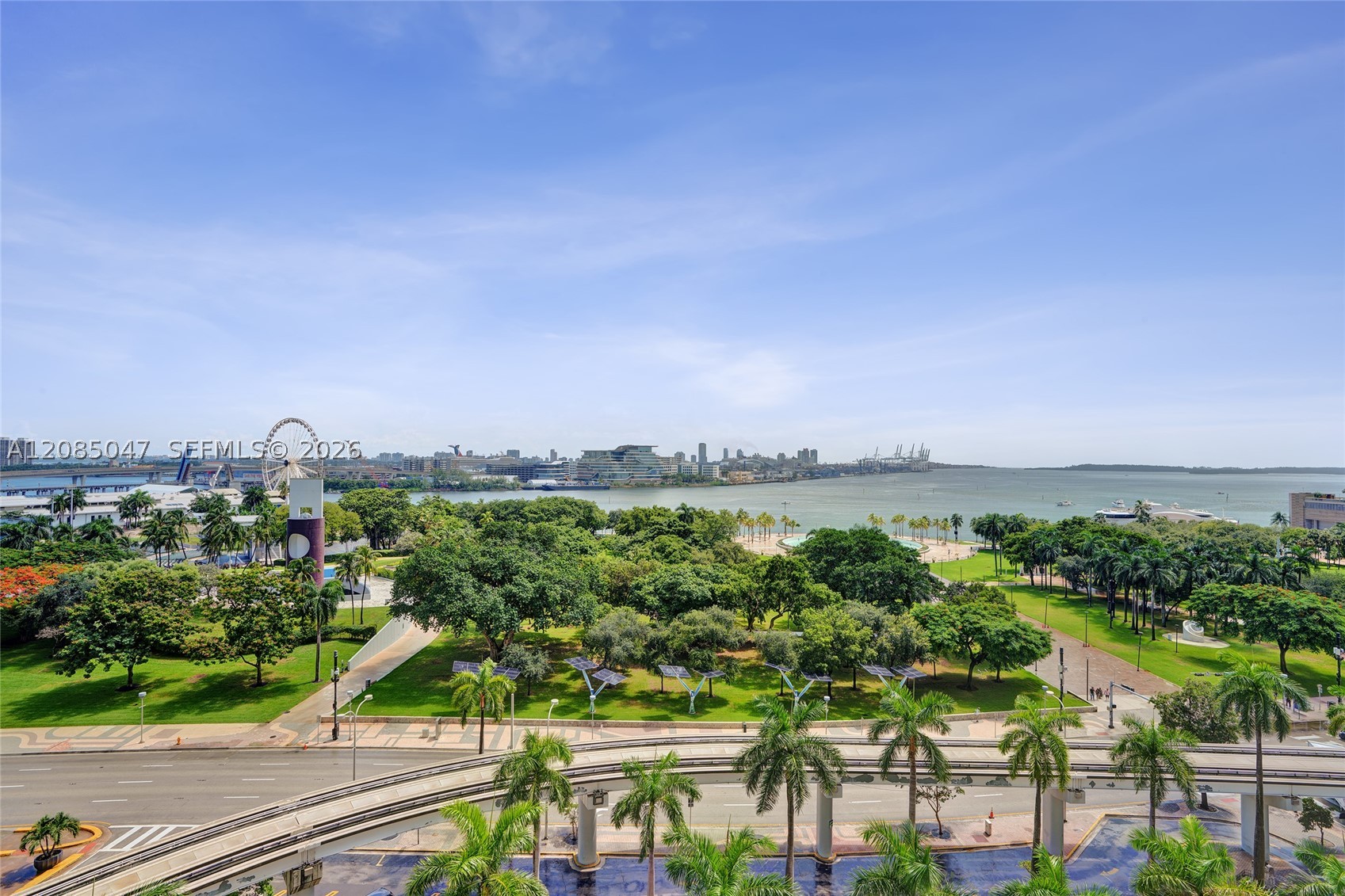 50 Biscayne Blvd #2801, Miami FL 33132
