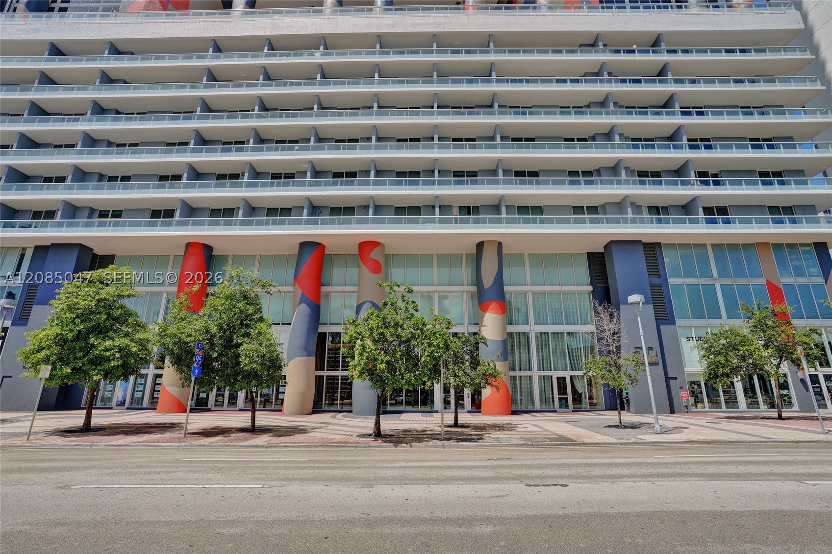 50 Biscayne Blvd #2801, Miami FL 33132