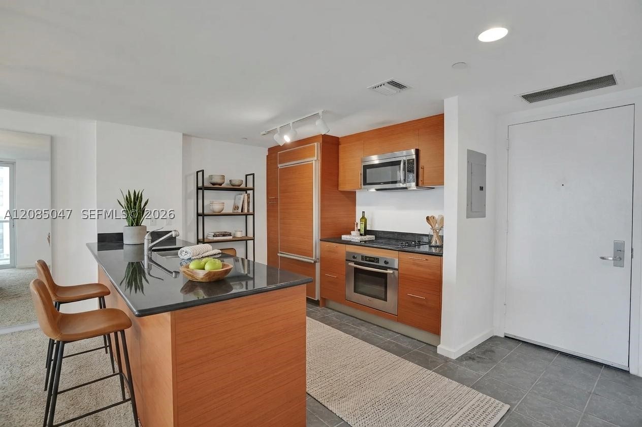 50 Biscayne Blvd #2801, Miami FL 33132