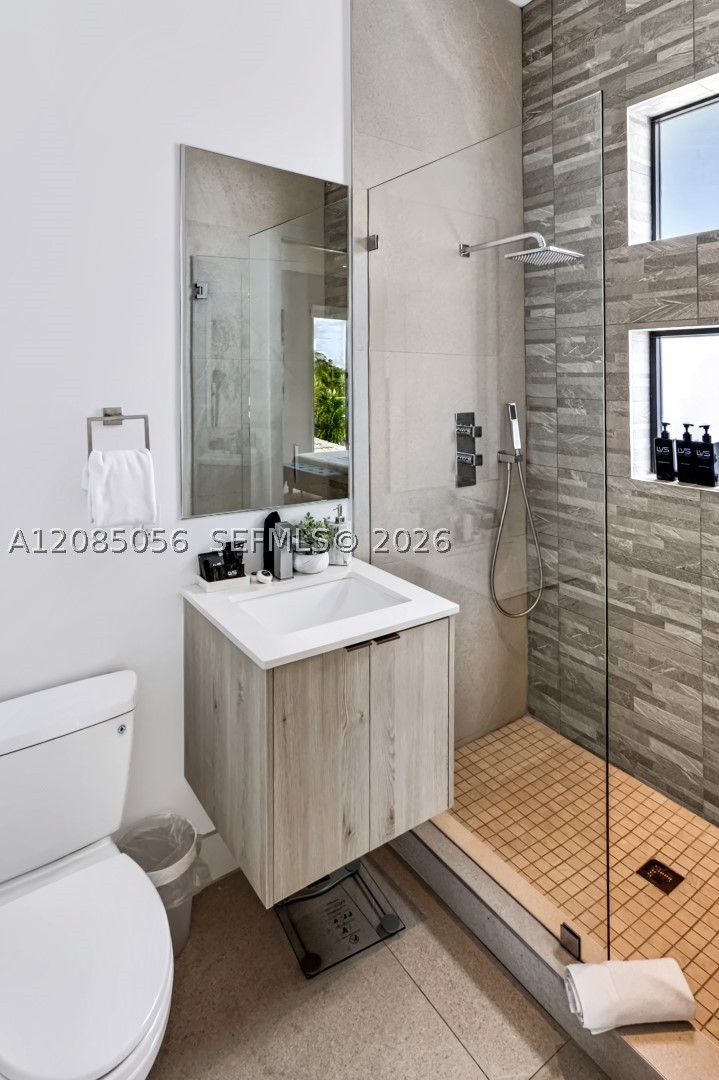2817 NE 35th St, Fort Lauderdale FL 33306