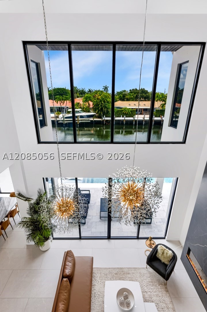 2817 NE 35th St, Fort Lauderdale FL 33306