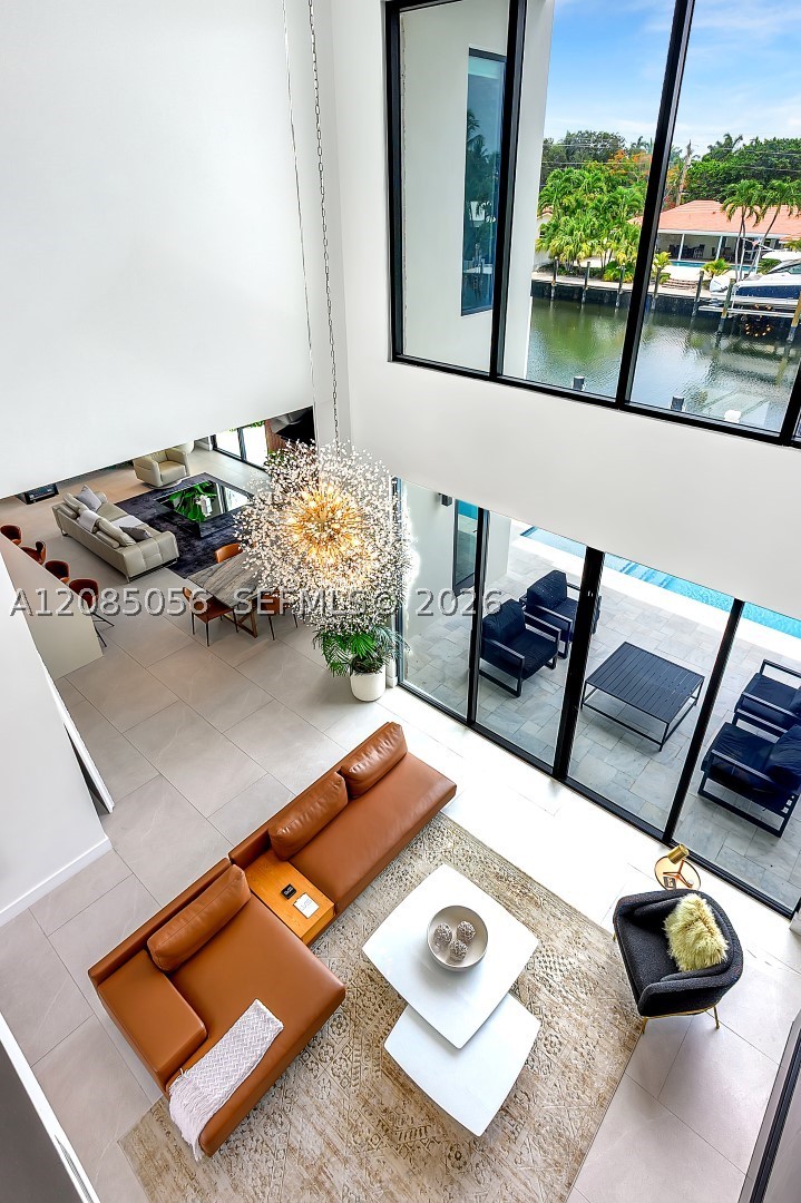 2817 NE 35th St, Fort Lauderdale FL 33306