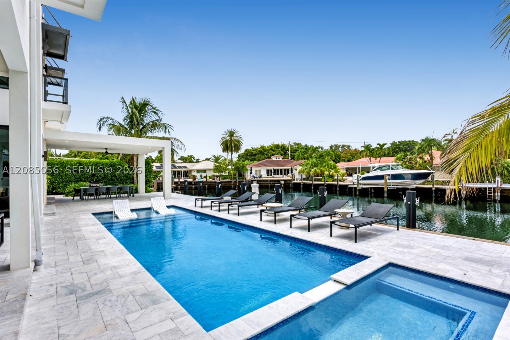 2817 NE 35th St, Fort Lauderdale FL 33306