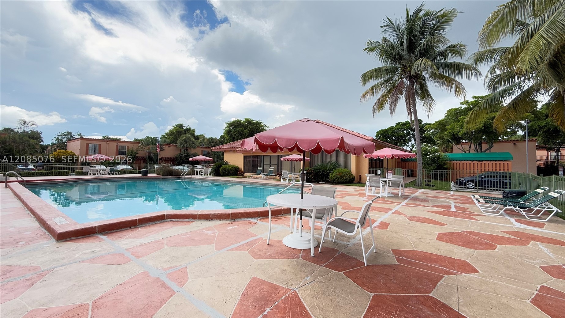 7121 Miami Lakes Dr #Q8, Miami Lakes FL 33014