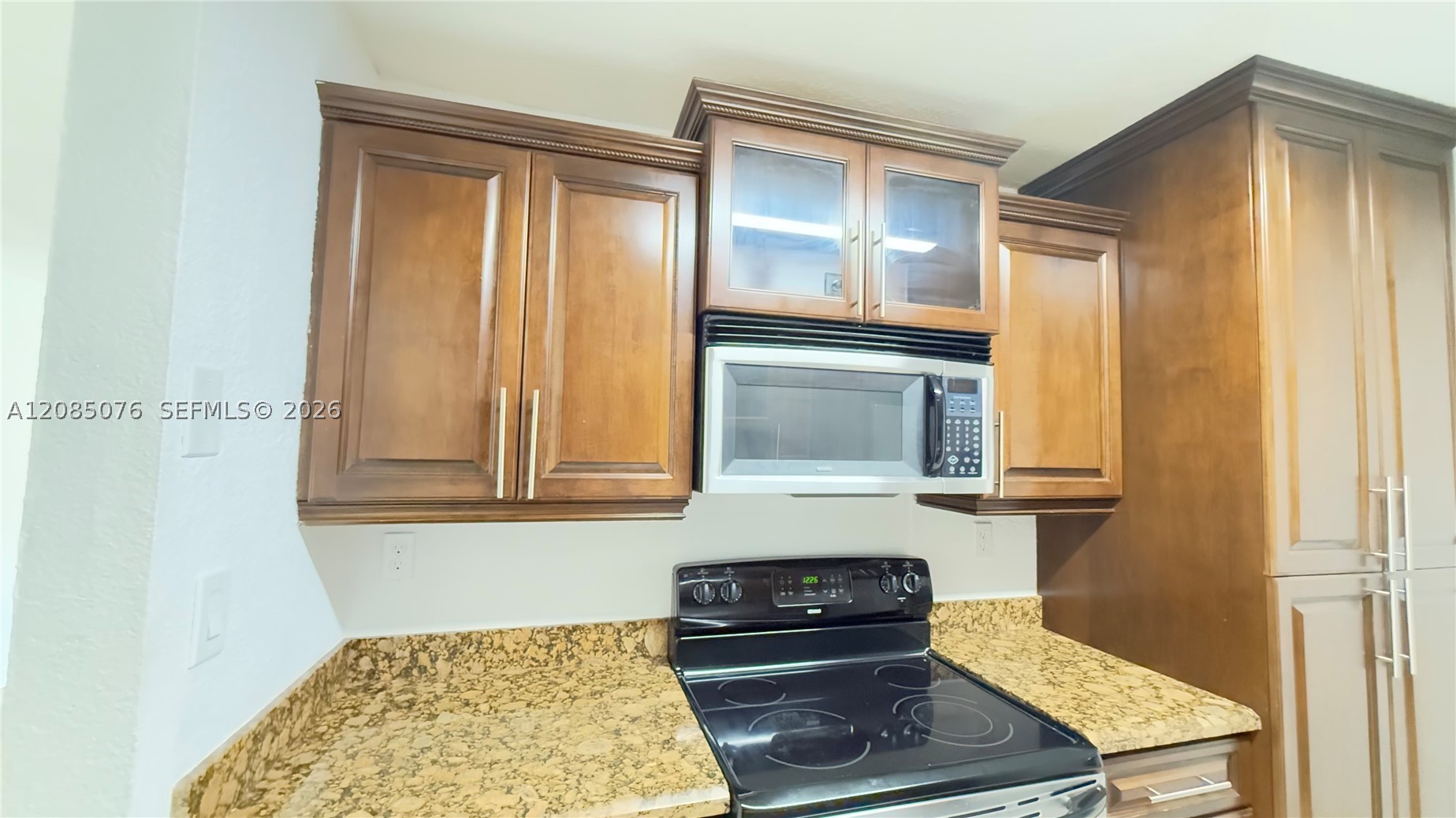 7121 Miami Lakes Dr #Q8, Miami Lakes FL 33014