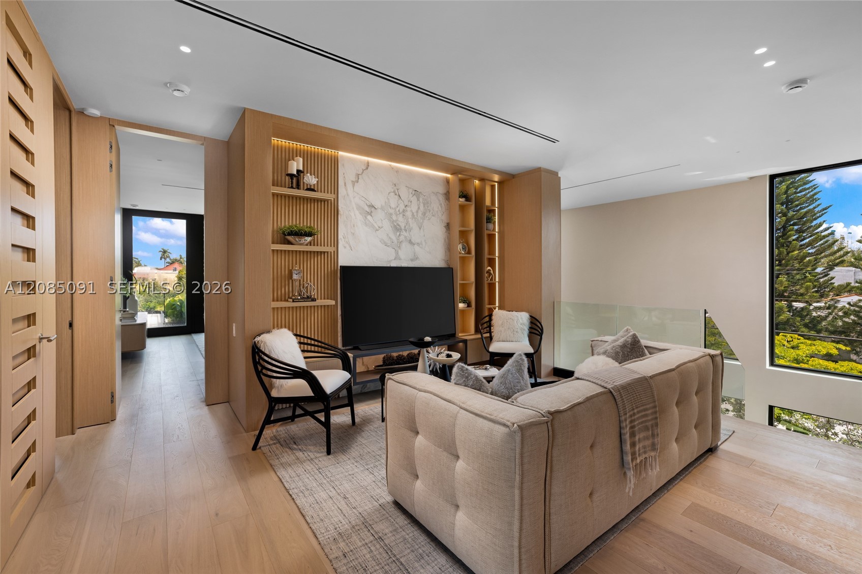 4940 Cherokee Ave, Miami Beach FL 33140