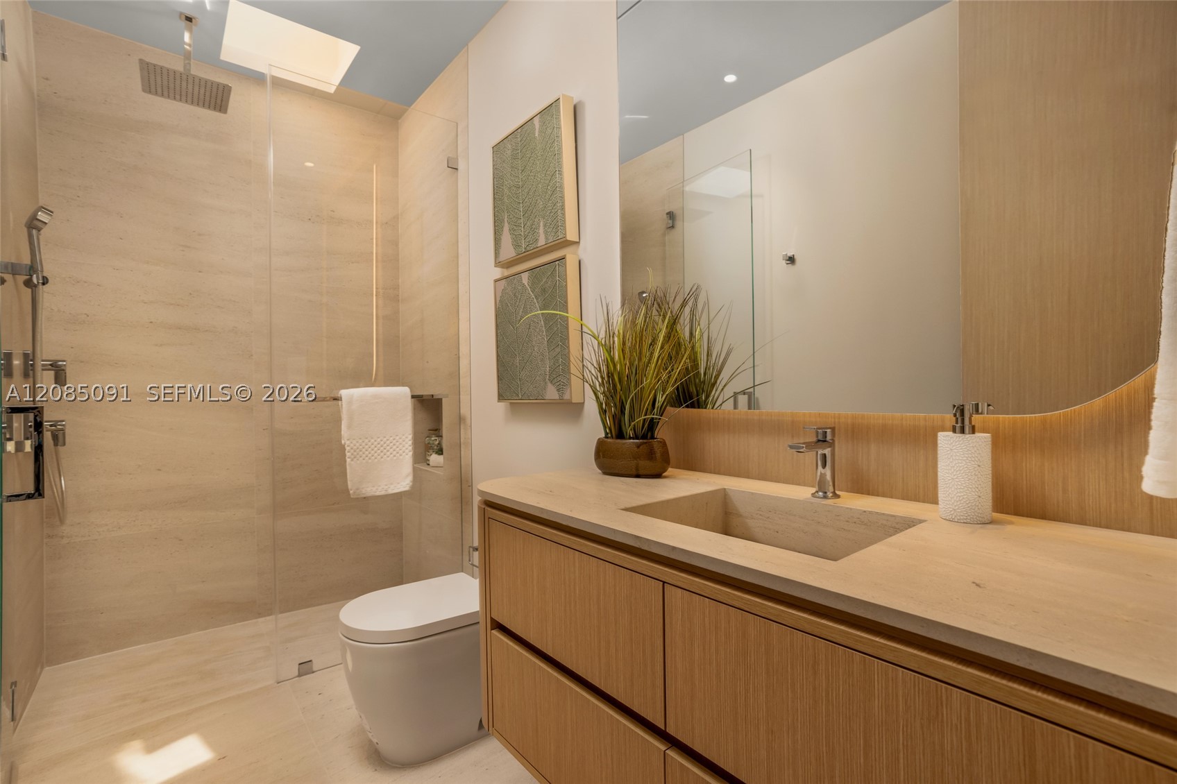 4940 Cherokee Ave, Miami Beach FL 33140