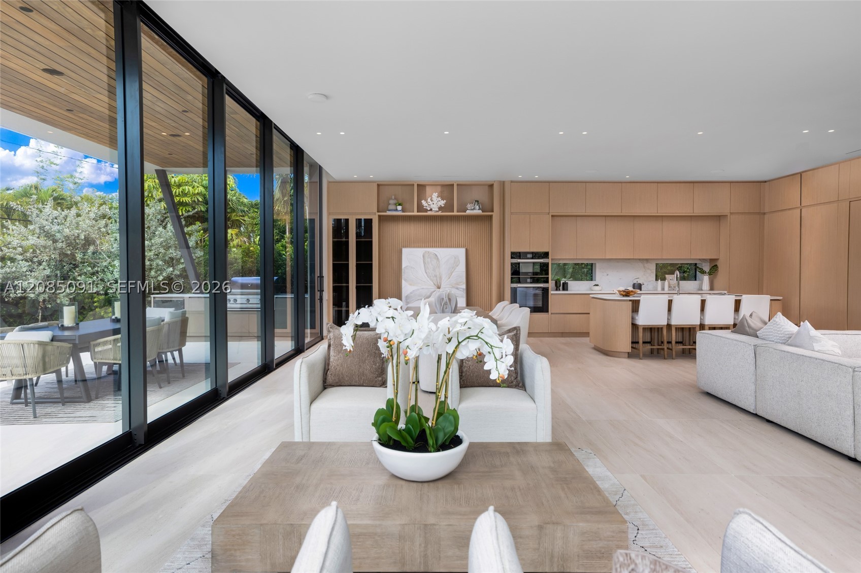 4940 Cherokee Ave, Miami Beach FL 33140