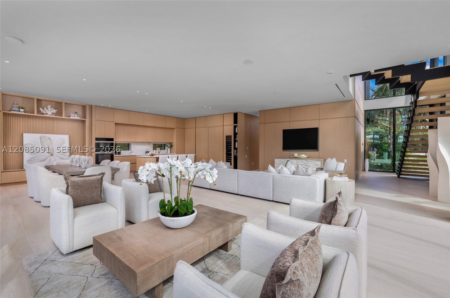 4940 Cherokee Ave, Miami Beach FL 33140