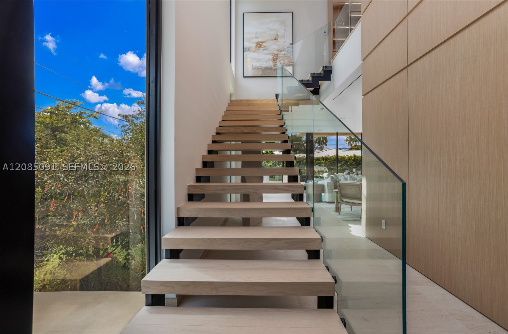 4940 Cherokee Ave, Miami Beach FL 33140