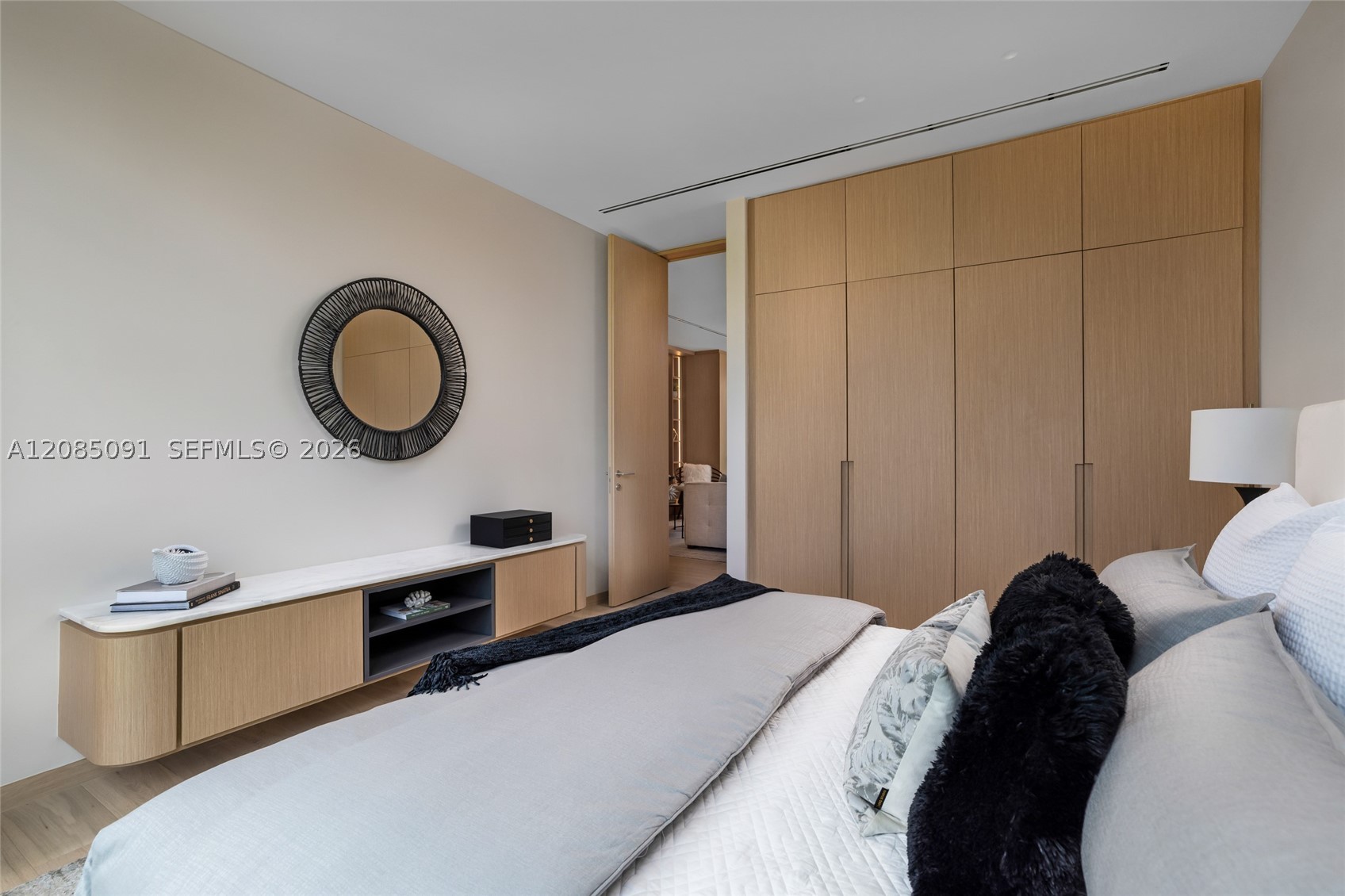 4940 Cherokee Ave, Miami Beach FL 33140