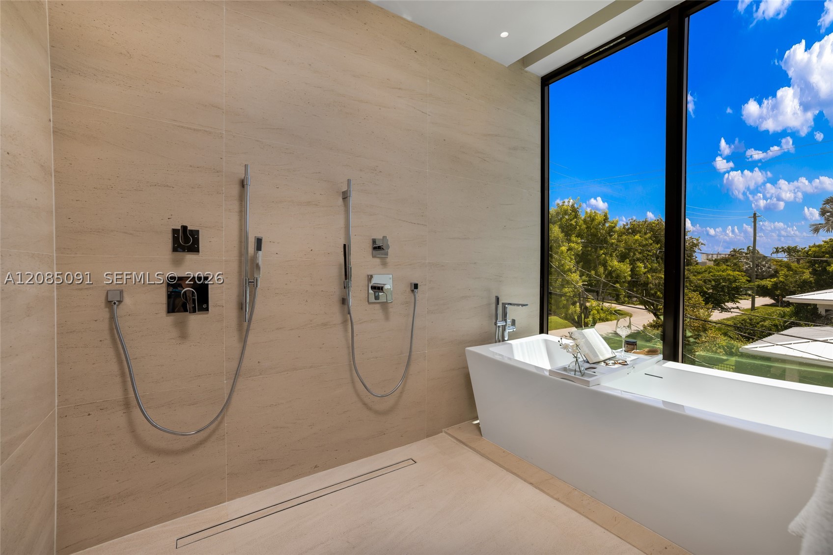 4940 Cherokee Ave, Miami Beach FL 33140