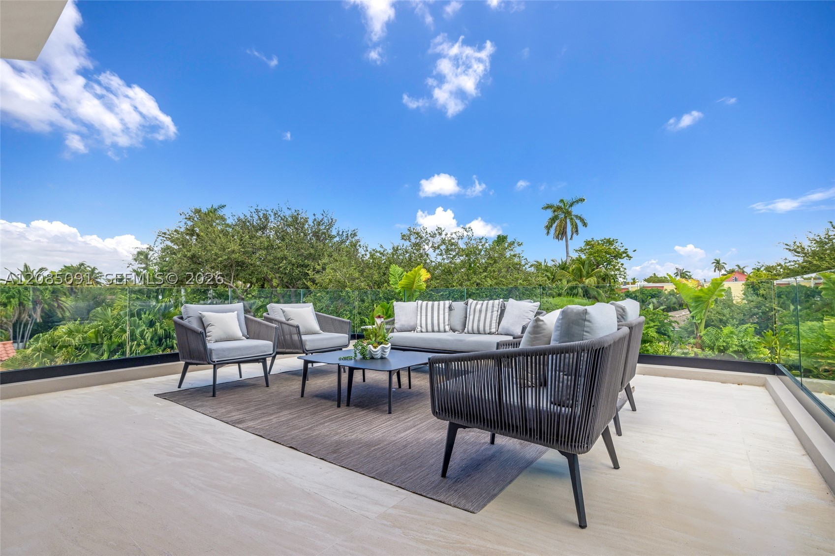 4940 Cherokee Ave, Miami Beach FL 33140
