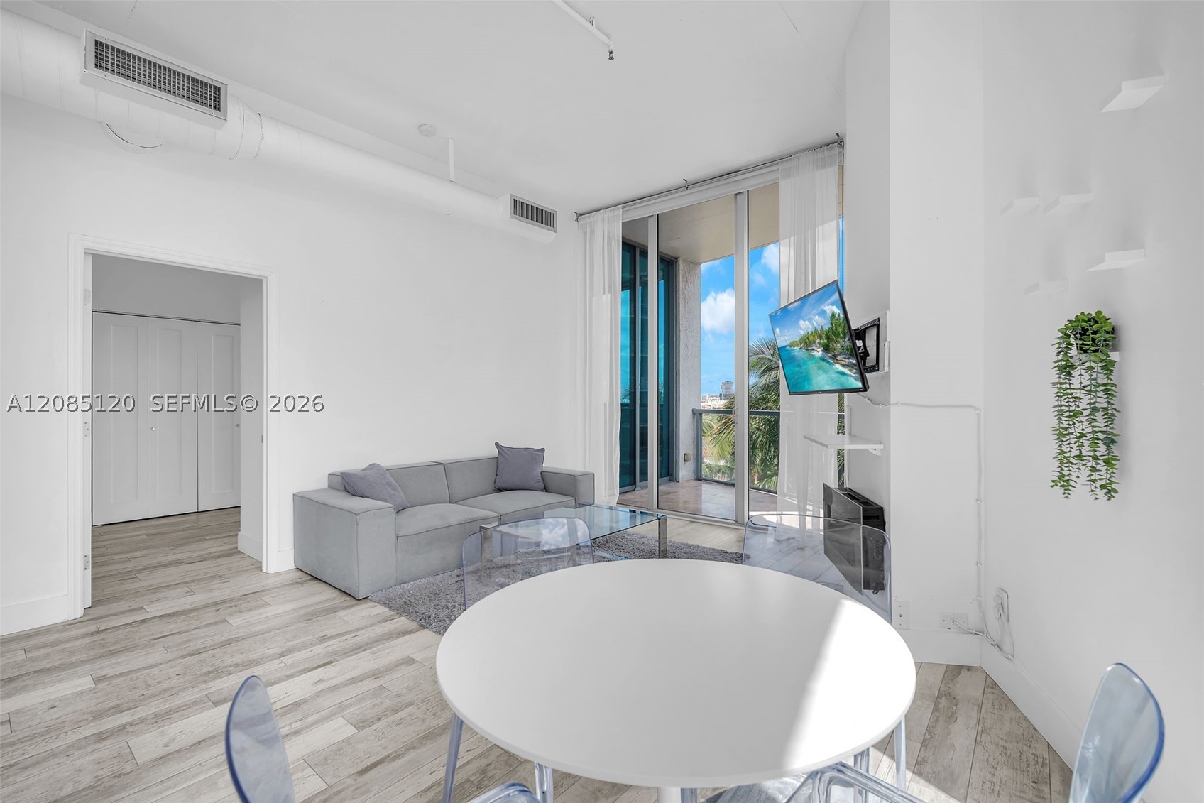 3029 NE 188th St #725, Aventura FL 33180