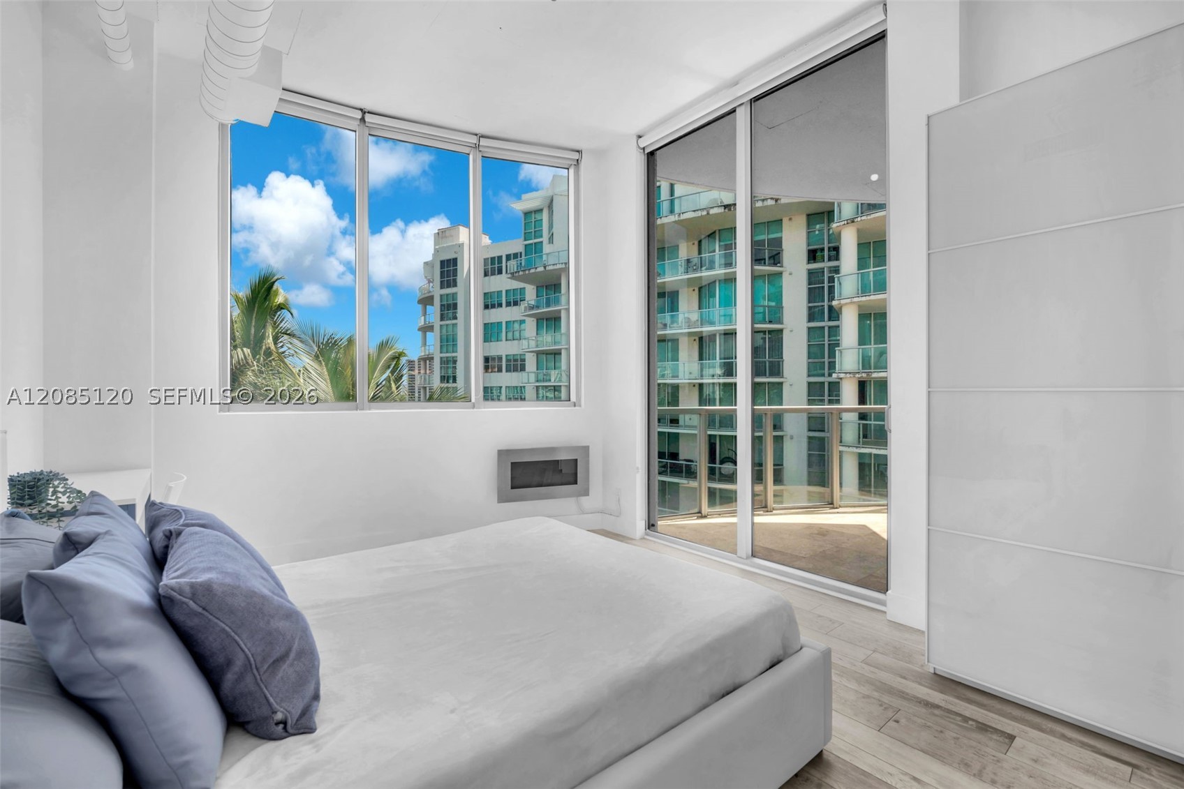 3029 NE 188th St #725, Aventura FL 33180