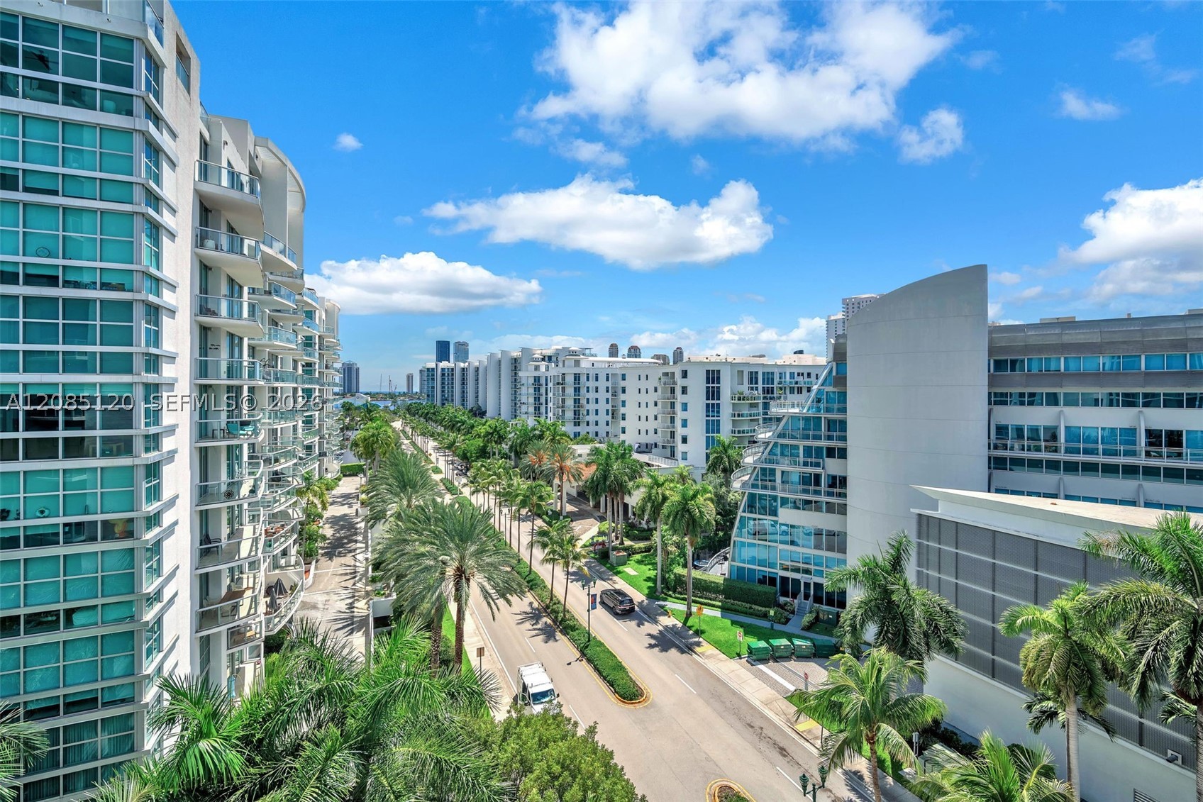3029 NE 188th St #725, Aventura FL 33180