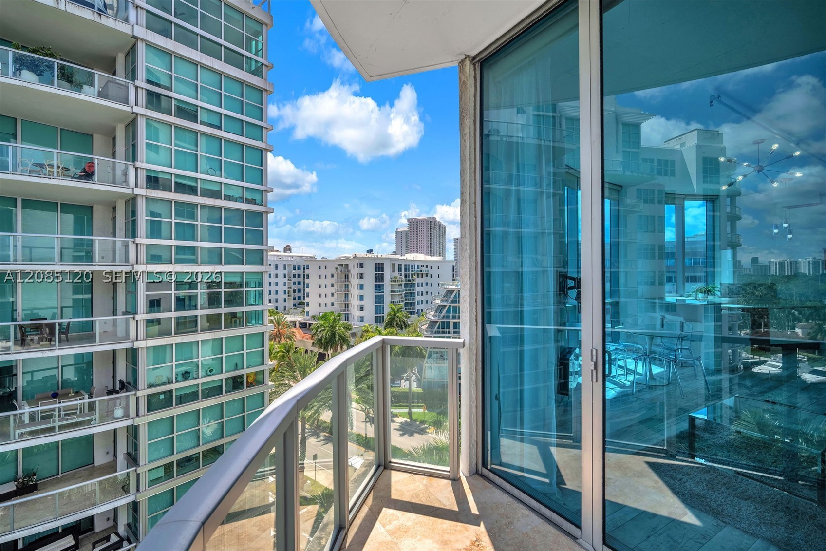 3029 NE 188th St #725, Aventura FL 33180