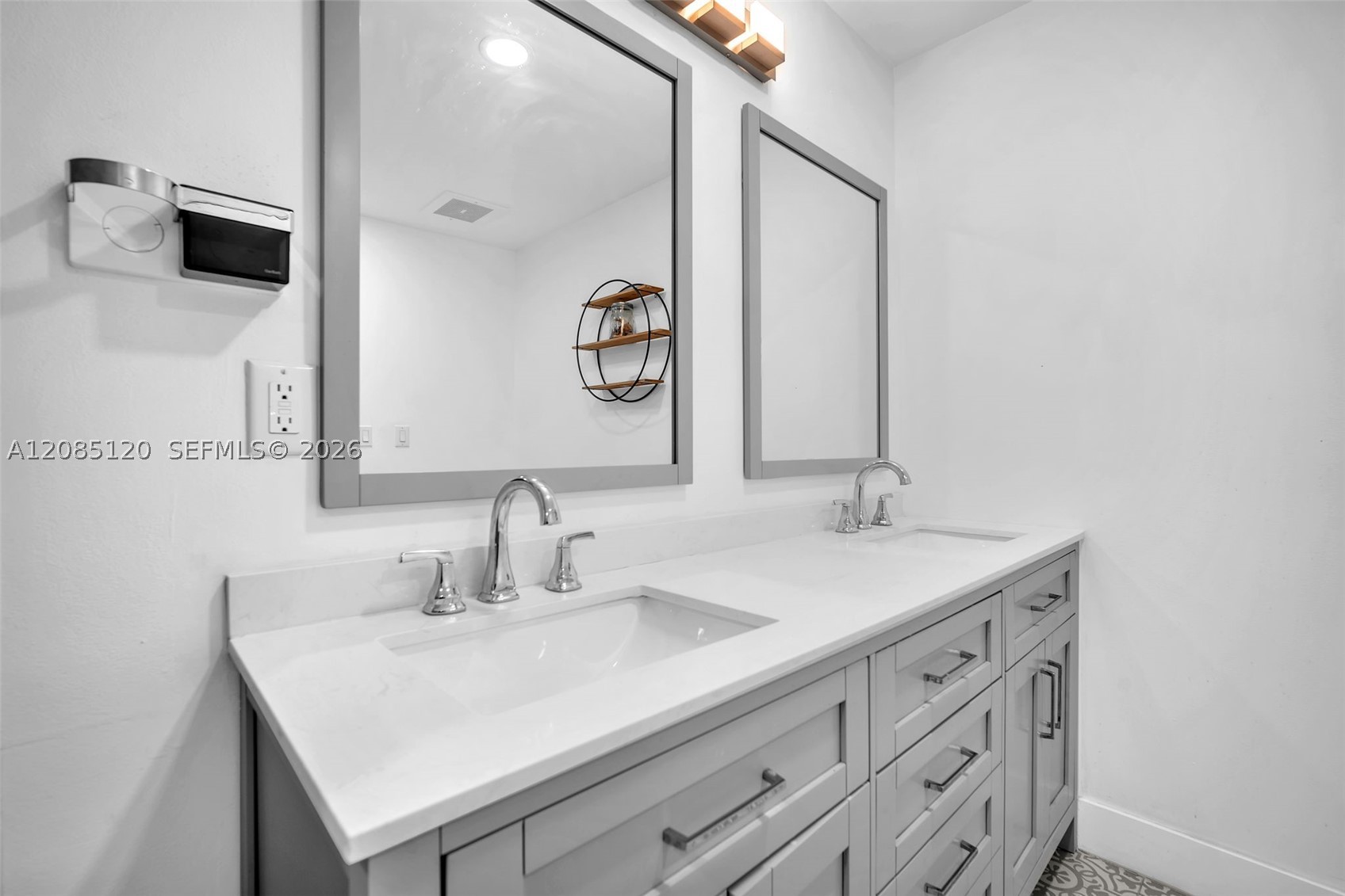 3029 NE 188th St #725, Aventura FL 33180